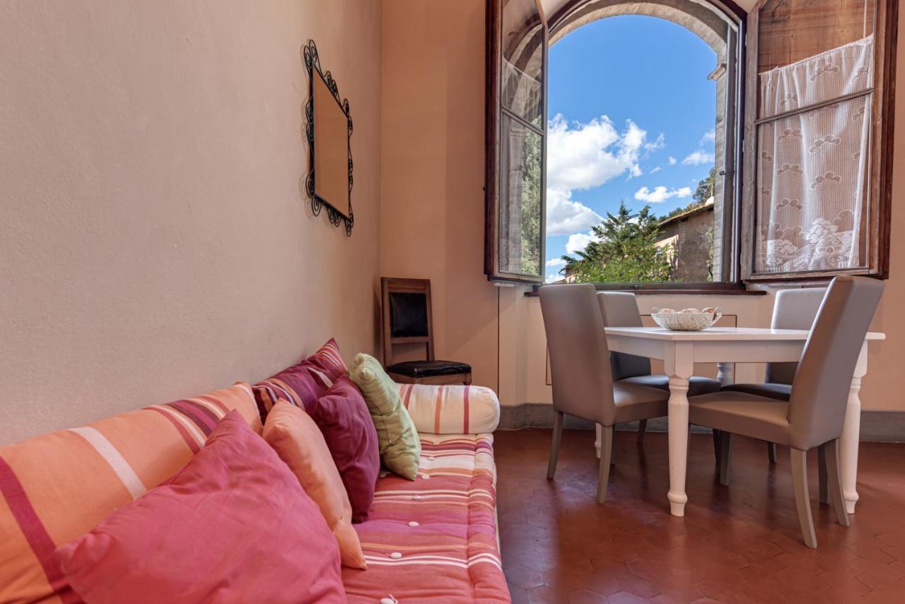 Appartamenti Villa Mascagni Volterra Exteriör bild